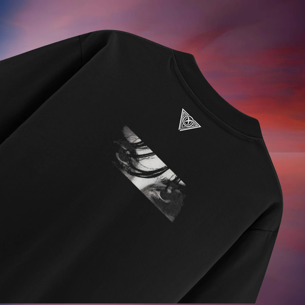 Dolce Vio "Intense Gaze" Black Graphic T-Shirt