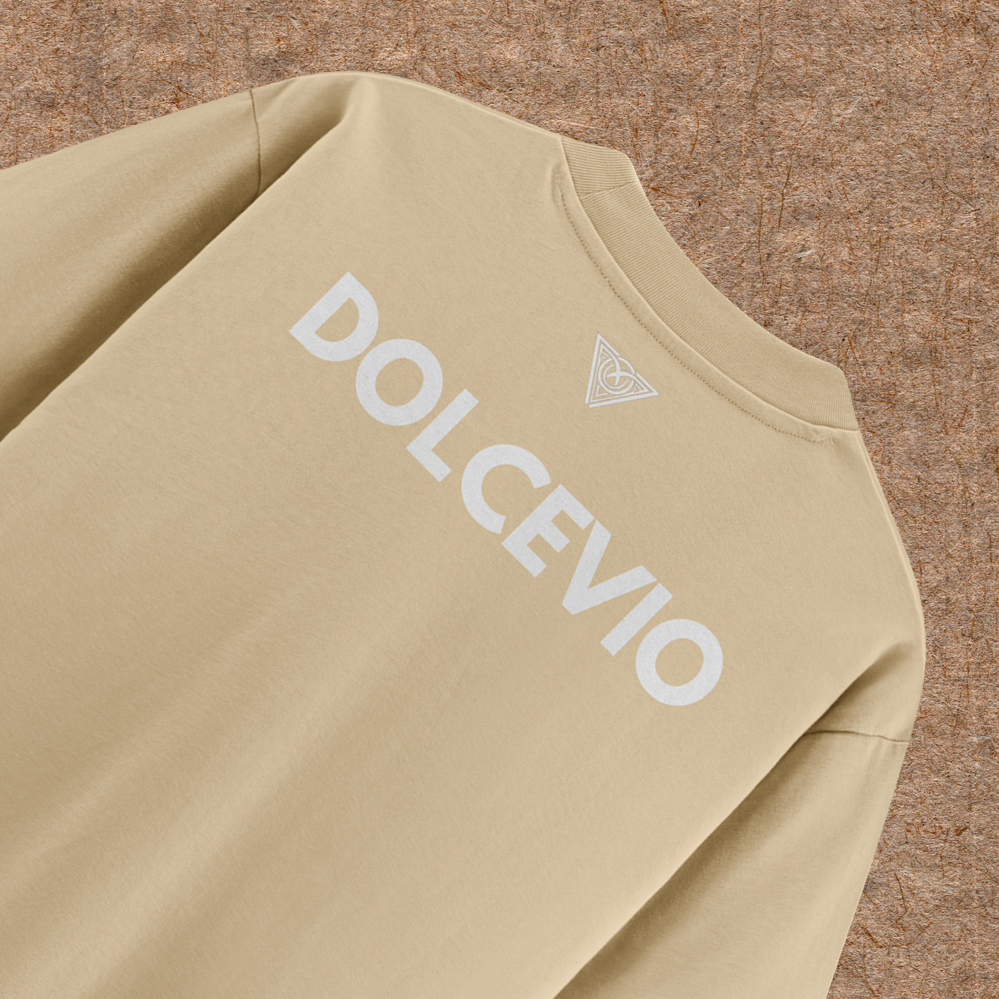 Delca Vio Signature "Desert D" Beige Tee